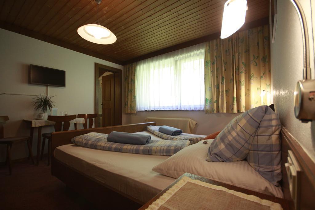 Privatzimmer Kammerlander Нойкірхен-ам-Гросфенедігер Номер фото